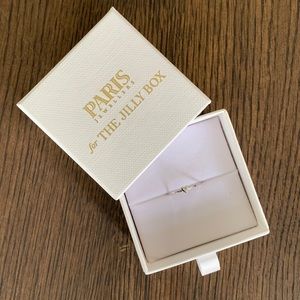 Paris jewellers Jillian’s mini heart diamond ring